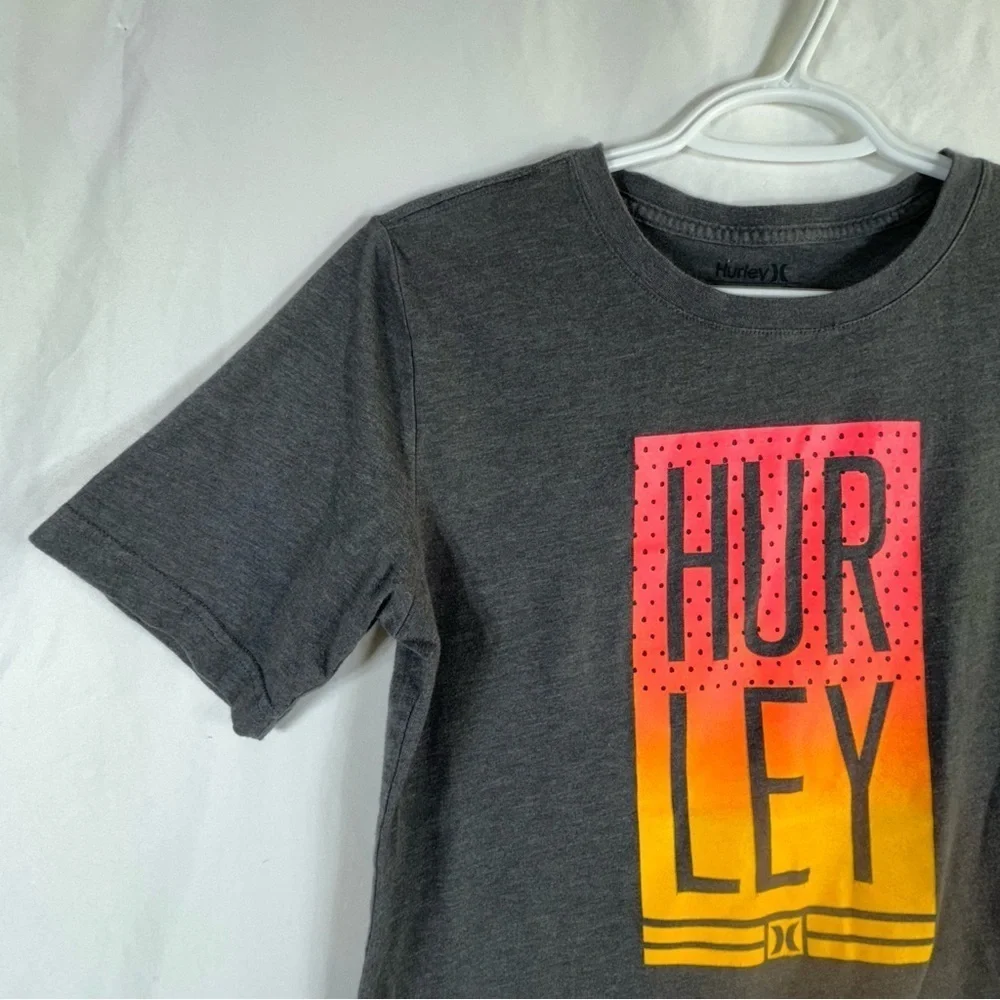 Hurley Boys Bright Print Design Light Gray Short Sleeve Tee